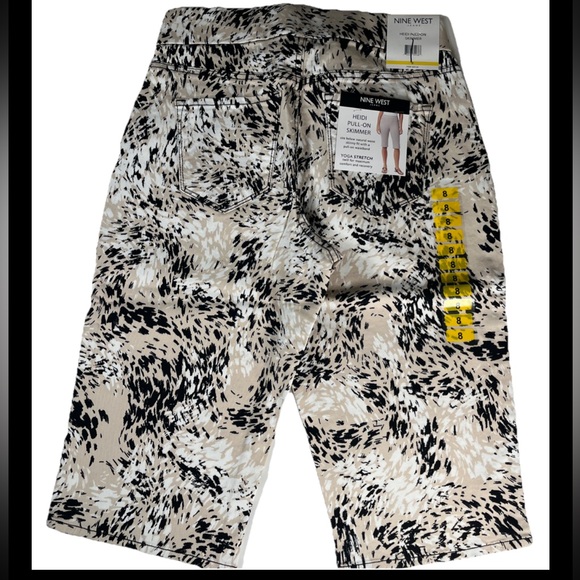 Nine West Heidi Pull-on Skimmer shorts Yoga‎ Stretch Skinny fit mid rise leopard - Picture 2 of 6